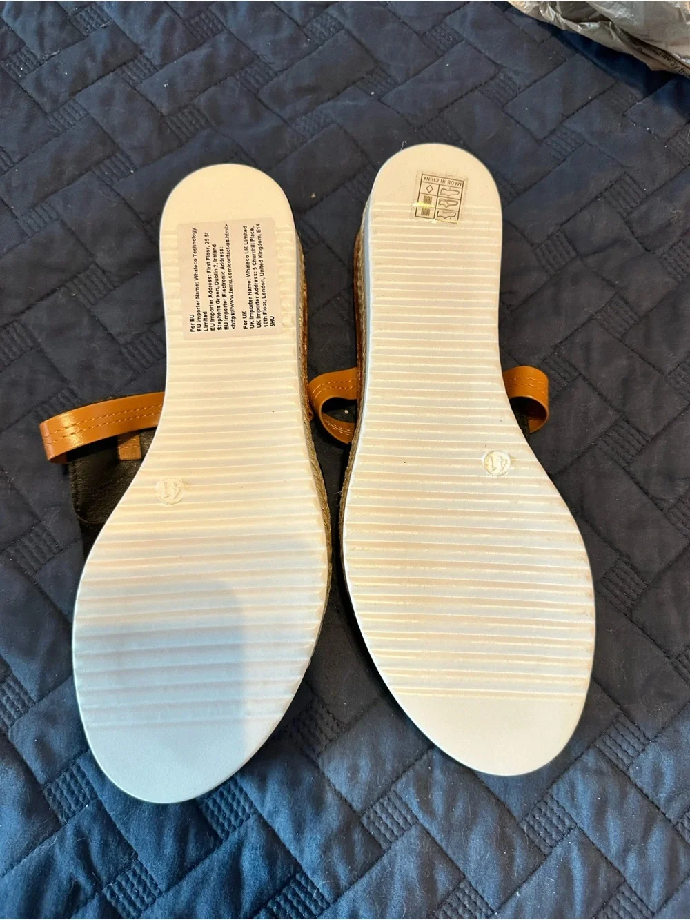 Women's Black and Tan Slide Sandals